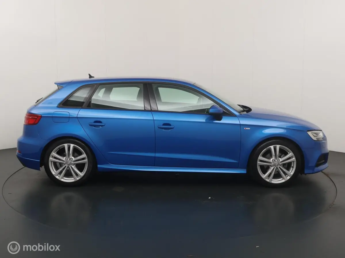 35 TFSI CoD Advance Sport S-LINE Automaat