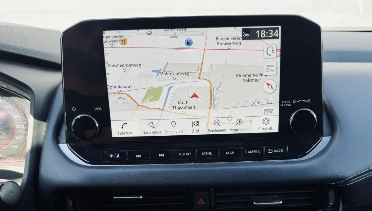 1.3 MHEV Xtronic Business Design
