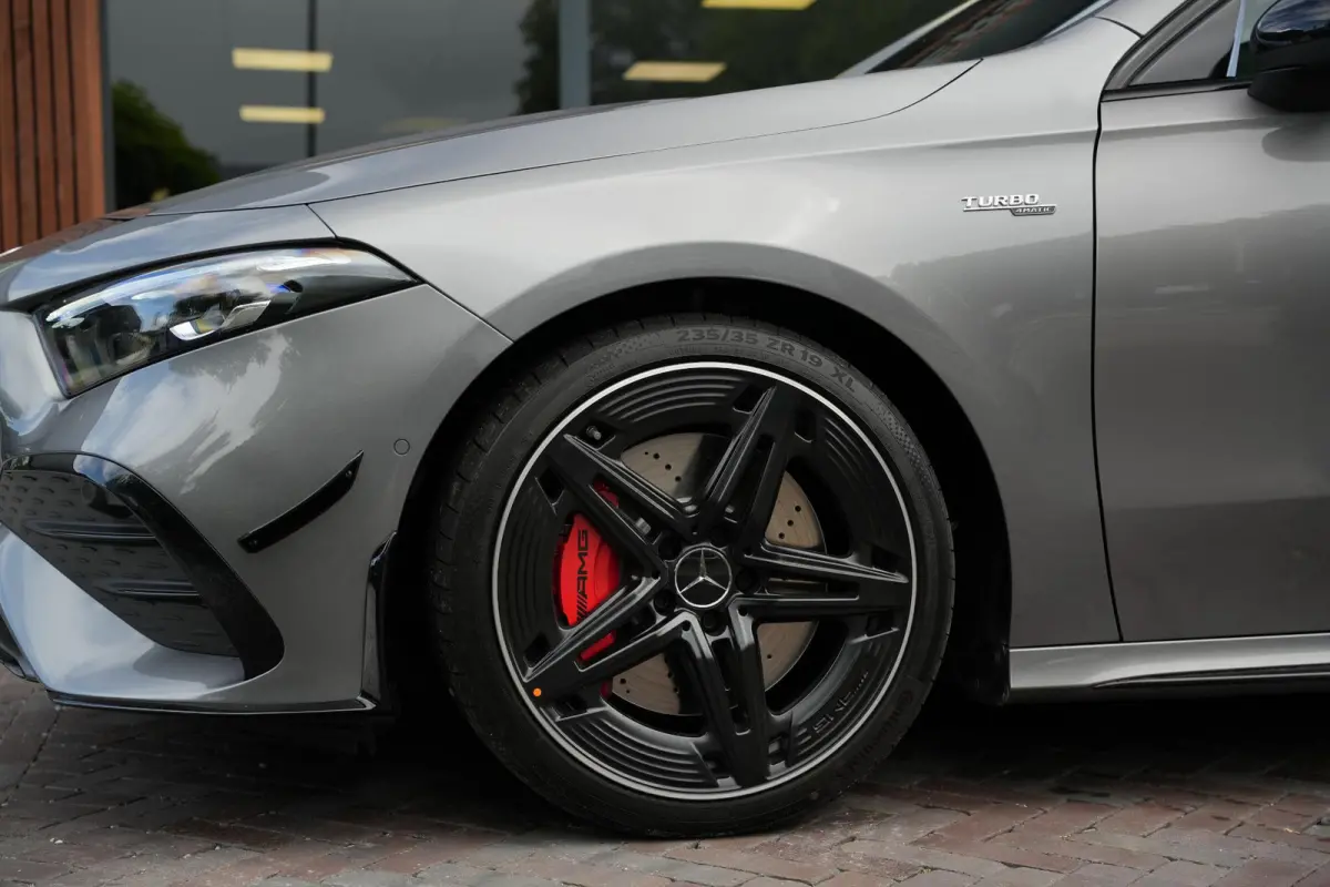 AMG 35 4MATIC Aero Pack Burmester WideScreen Facelift