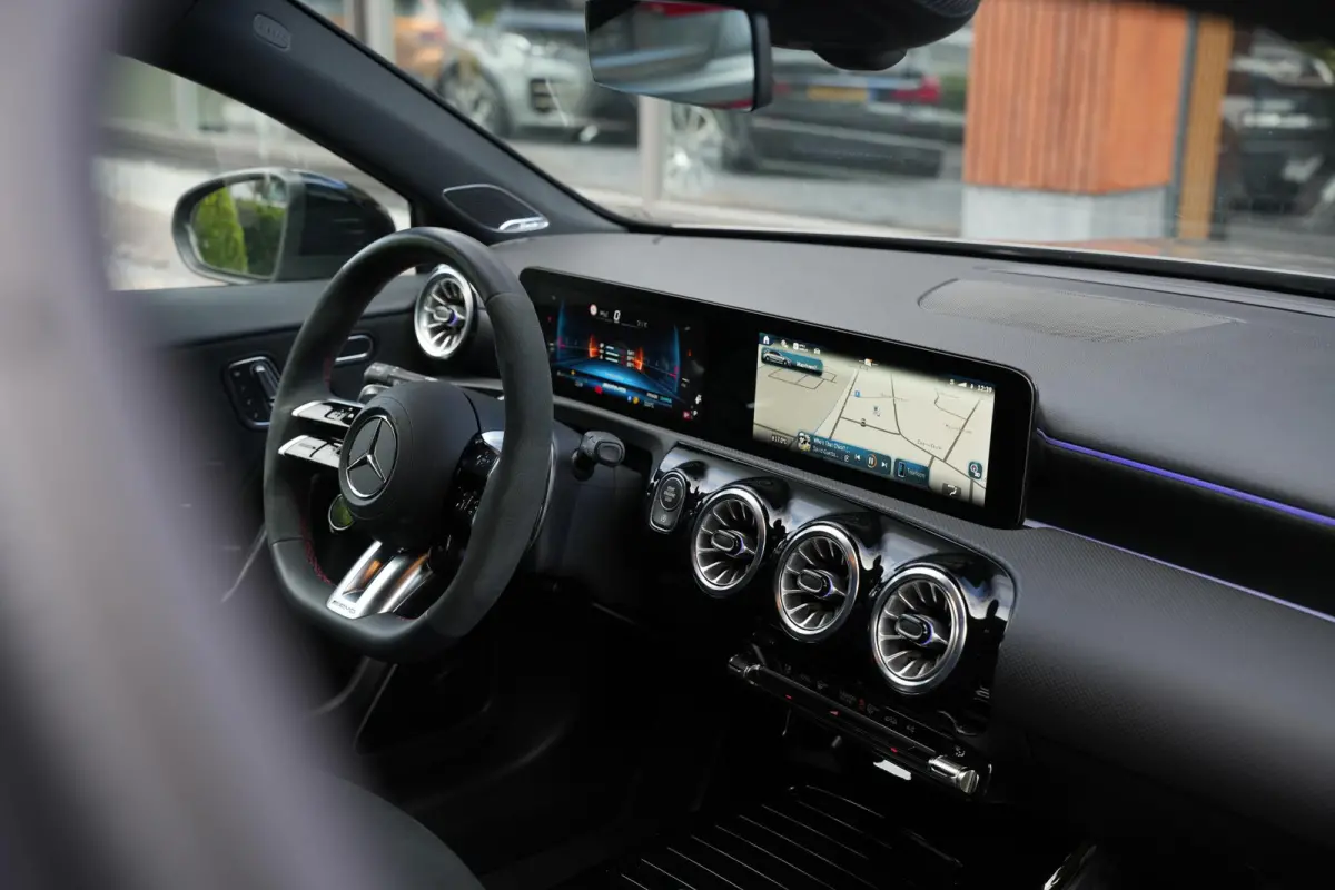 AMG 35 4MATIC Aero Pack Burmester WideScreen Facelift