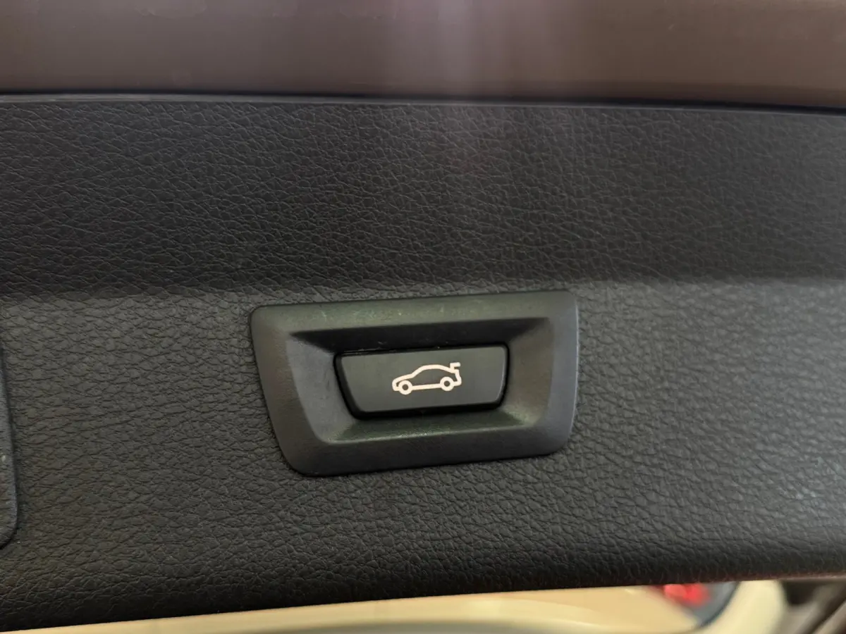 216i Executive Edition 2e Eigenaar Trekhaak Lerenbekleding