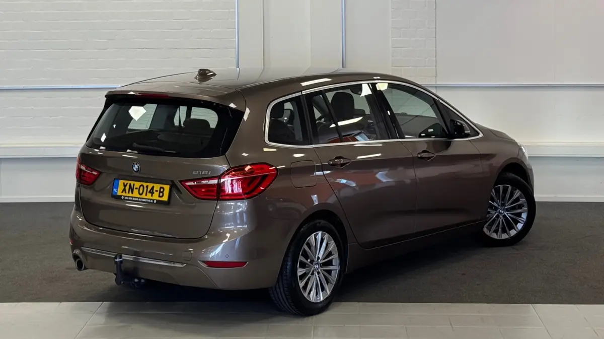 216i Executive Edition 2e Eigenaar Trekhaak Lerenbekleding
