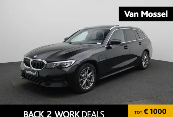 320e Business Edition Plus | Automaat | LMV | Navigatie | Schuifdak | Stoel verwarming | Virtual cockpit | Leder | Parkeer sensoren | Elec. achterklep | Virtual cockpit | Camera | Climate co