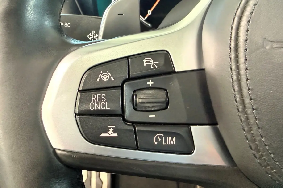xDrive30d High Executive M-Sport FULL OPTIONS! 120191KM!