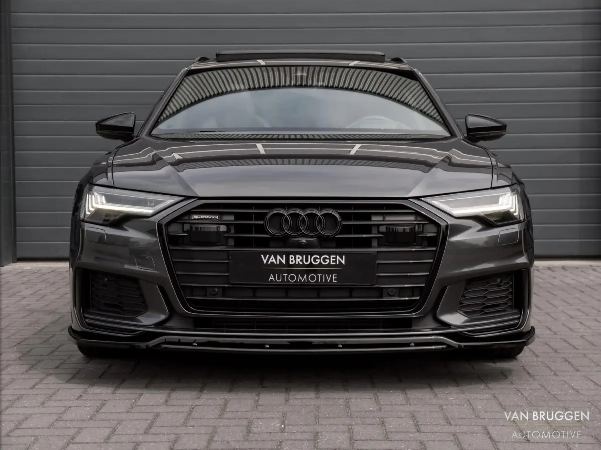 55 TFSI e quattro S-Line Pano RS-Stoelen 21" BTW 360 B&O