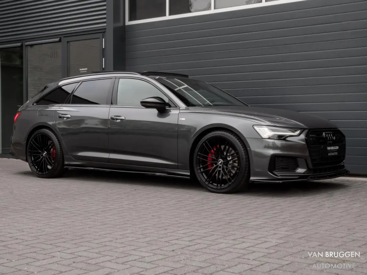 55 TFSI e quattro S-Line Pano RS-Stoelen 21" BTW 360 B&O