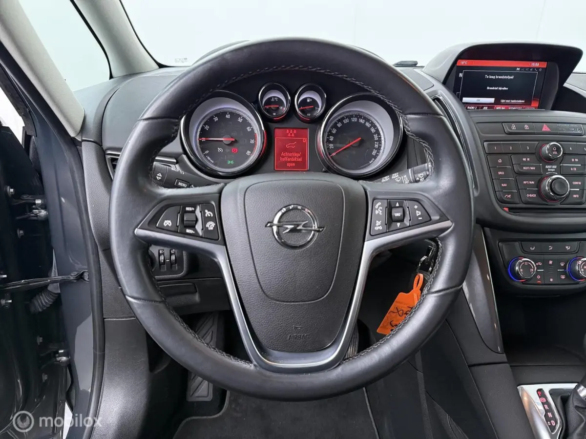 Tourer 1.4 Innovation 7p Automaat