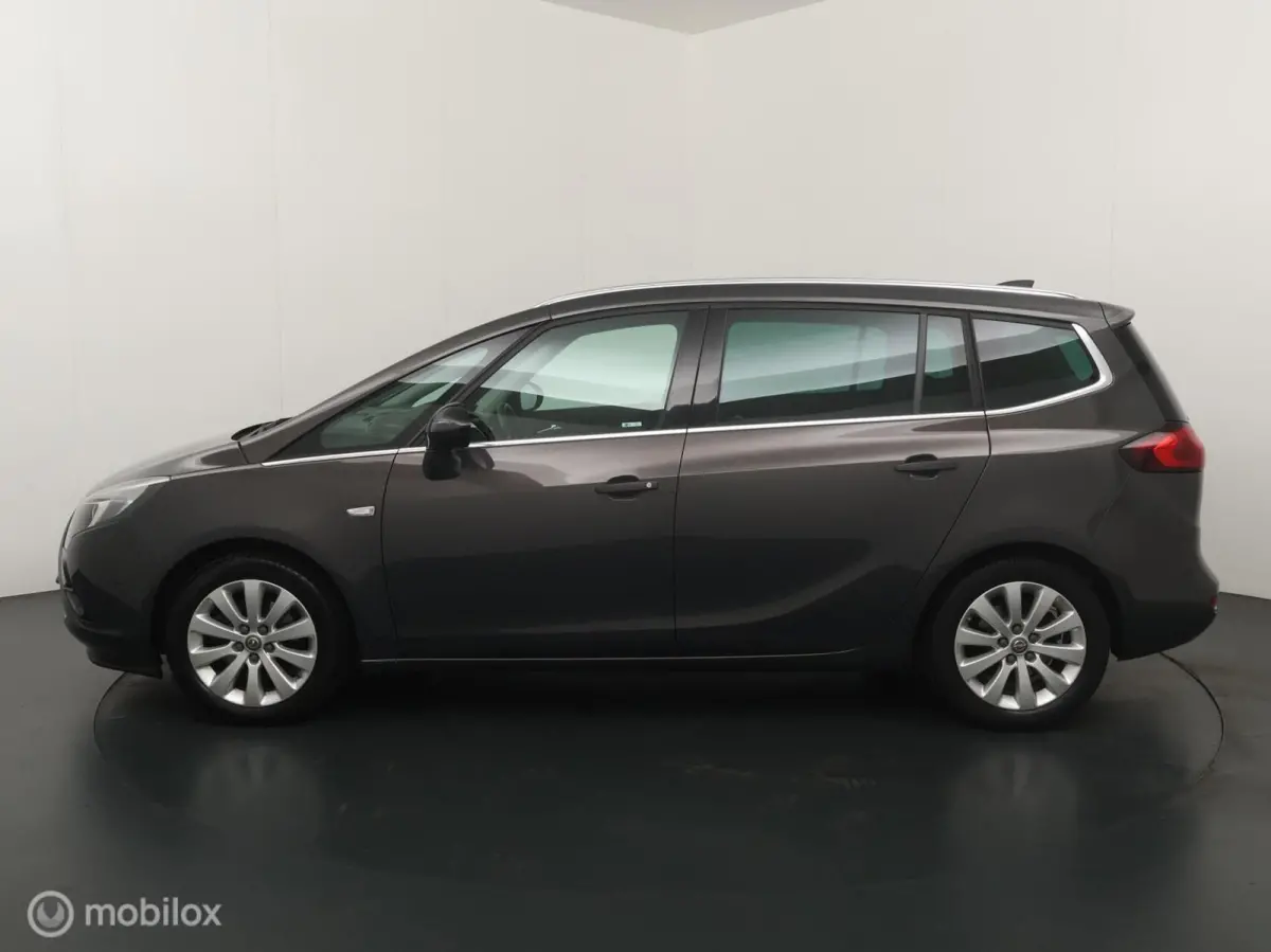 Tourer 1.4 Innovation 7p Automaat