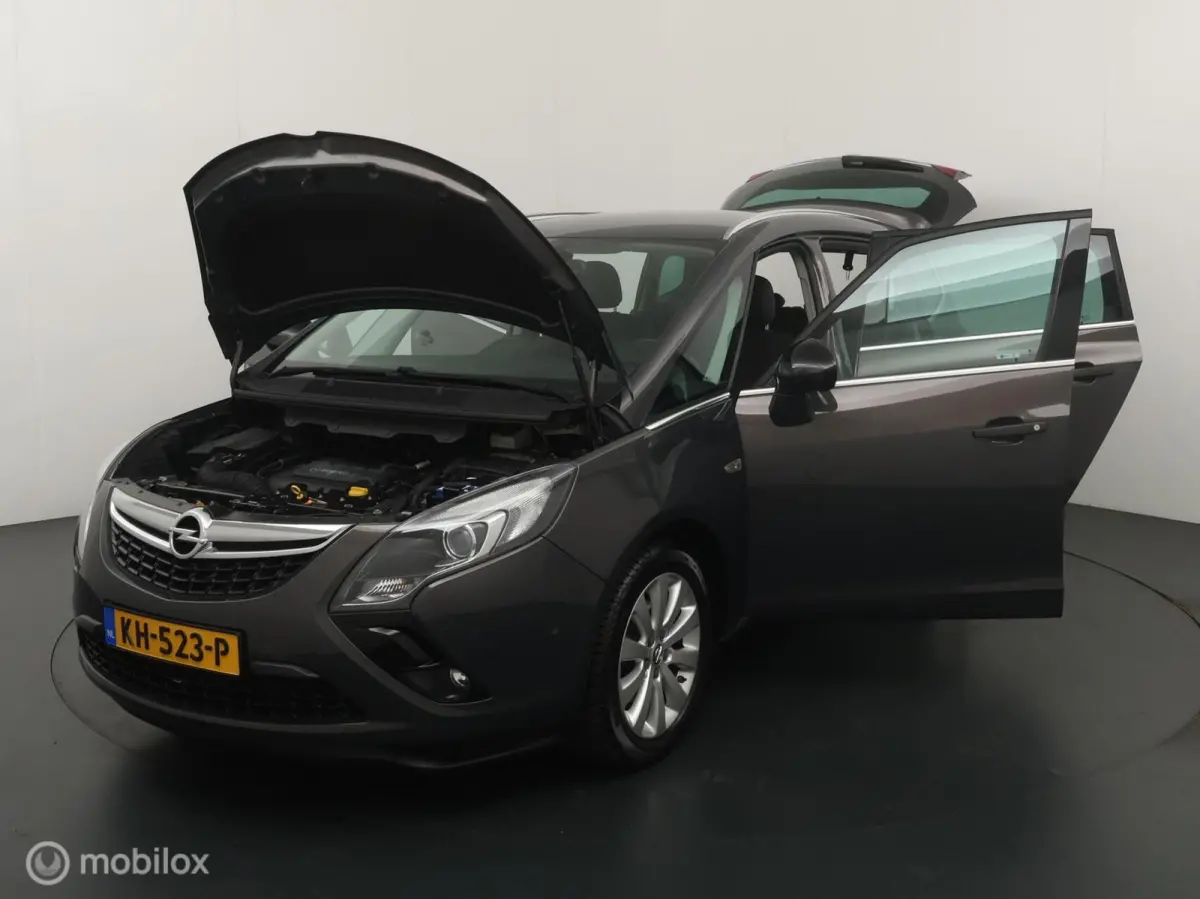 Tourer 1.4 Innovation 7p Automaat