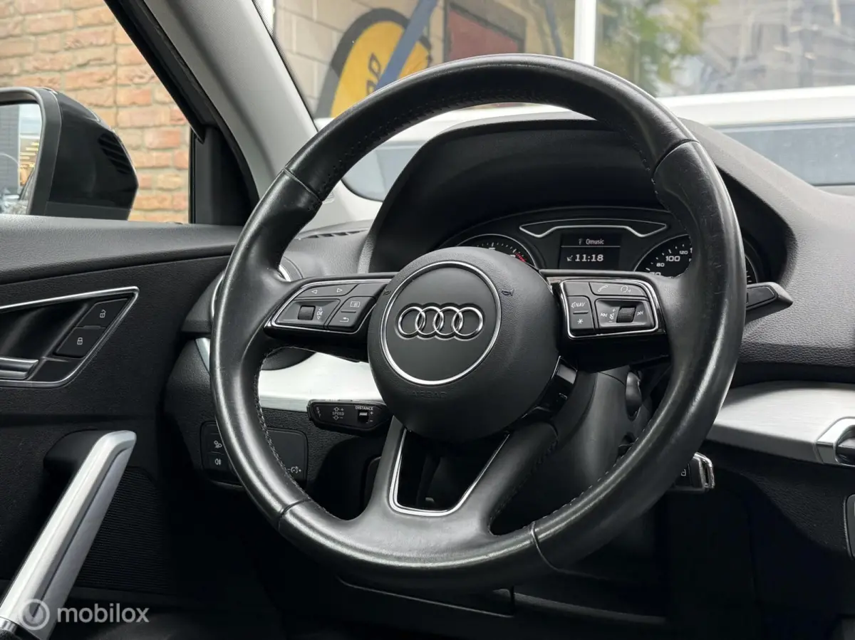 30 TFSI S-line / Sport Navi Carplay LED Cruise ACC PDC 16 inch Quantum GrauQuantum Grau