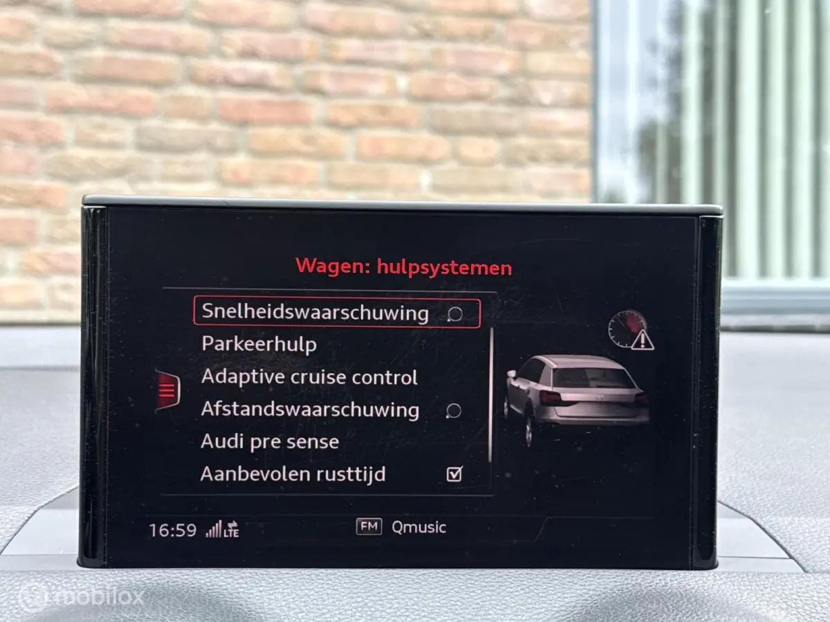 30 TFSI S-line / Sport Navi Carplay LED Cruise ACC PDC 16 inch Quantum GrauQuantum Grau