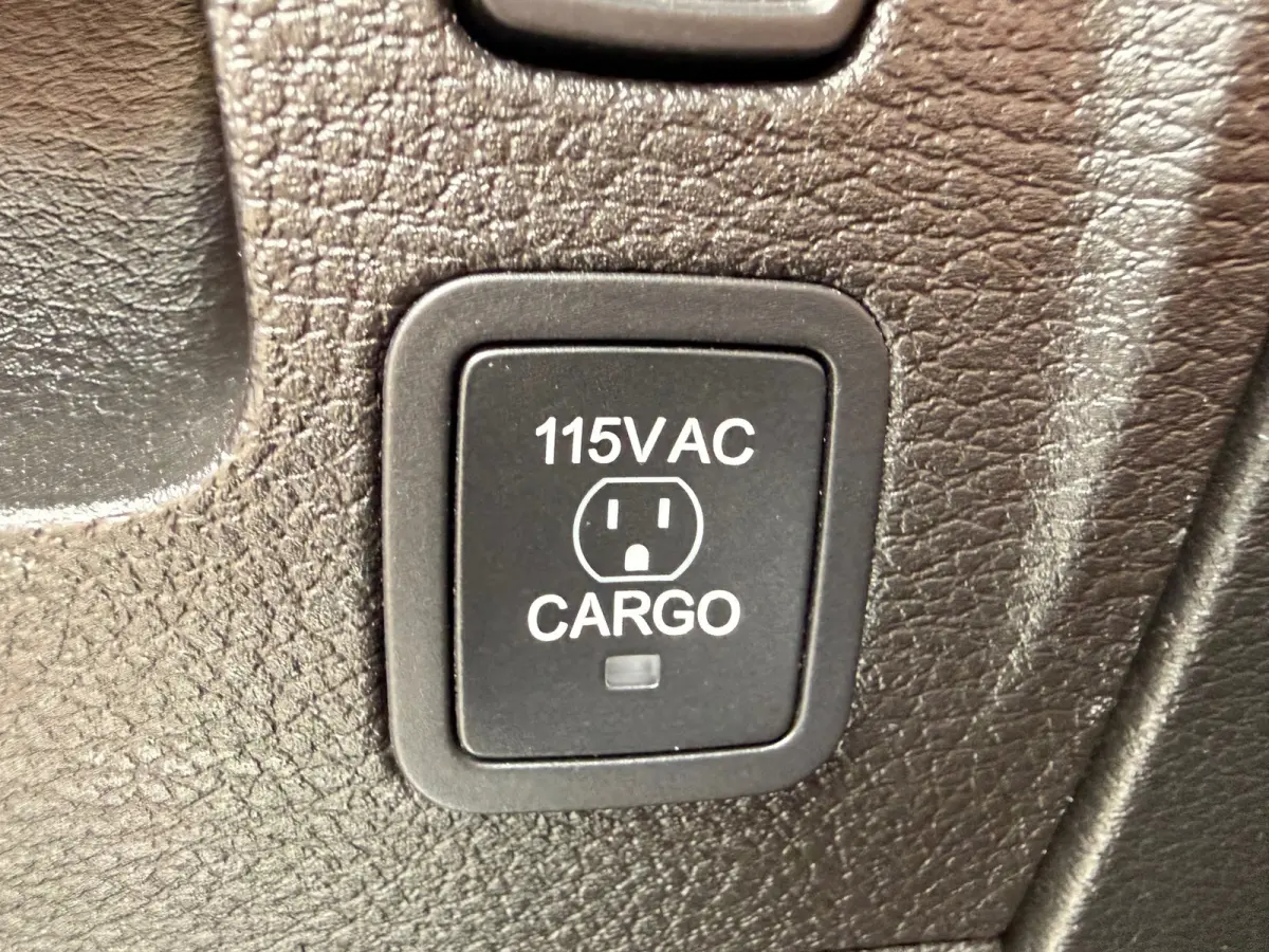 1500 5.7 V8 4x4 Crew Cab Limited , ALLE OPTIES , HEAD UP , LUCHTVERING , RAMBOX ,