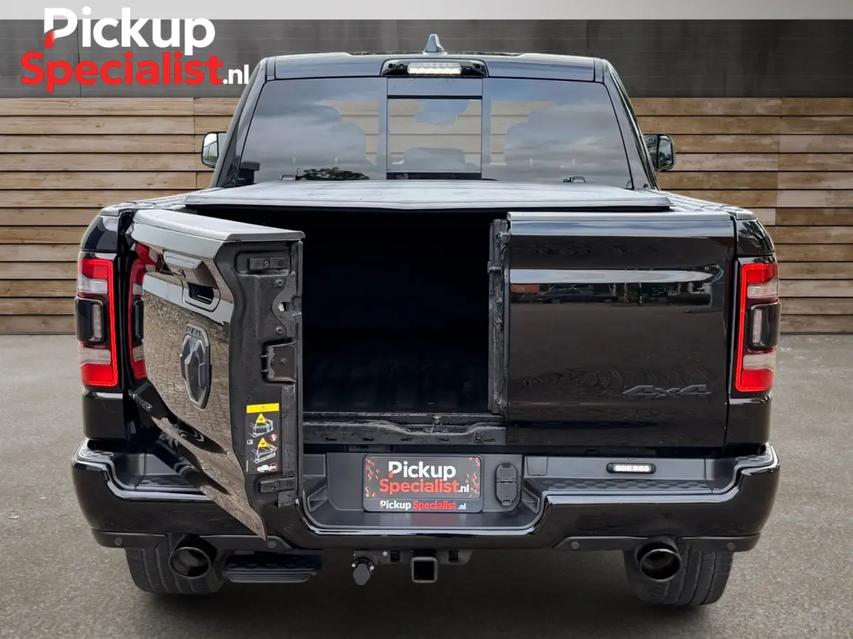 1500 5.7 V8 4x4 Crew Cab Limited , ALLE OPTIES , HEAD UP , LUCHTVERING , RAMBOX ,