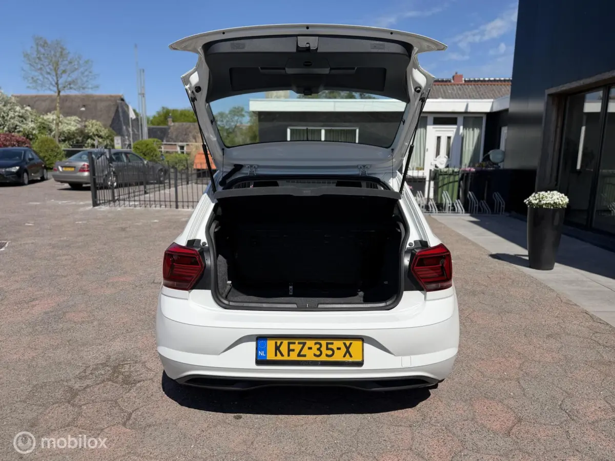 1.0MPI Edition | Airco | Cruise | LED | Mmedia + BT