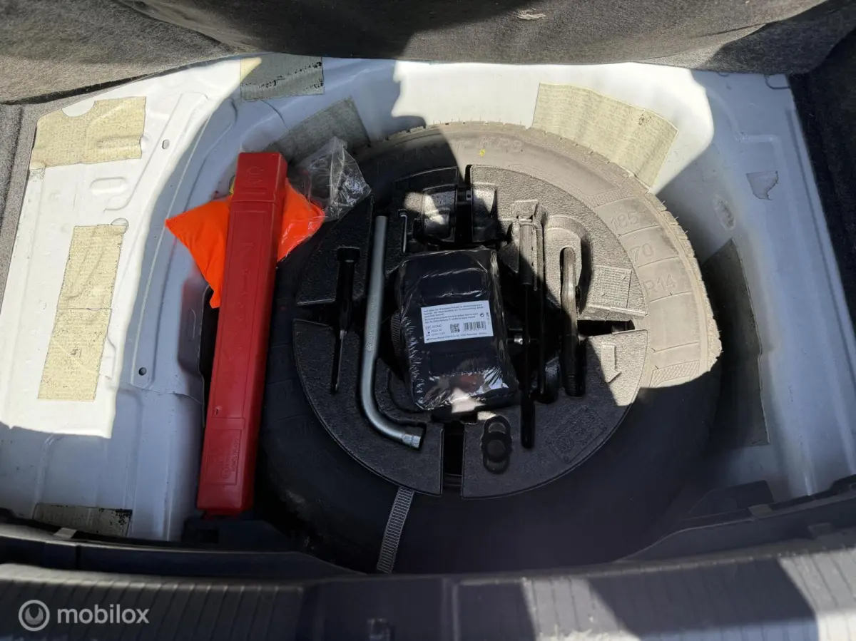 1.0MPI Edition | Airco | Cruise | LED | Mmedia + BT