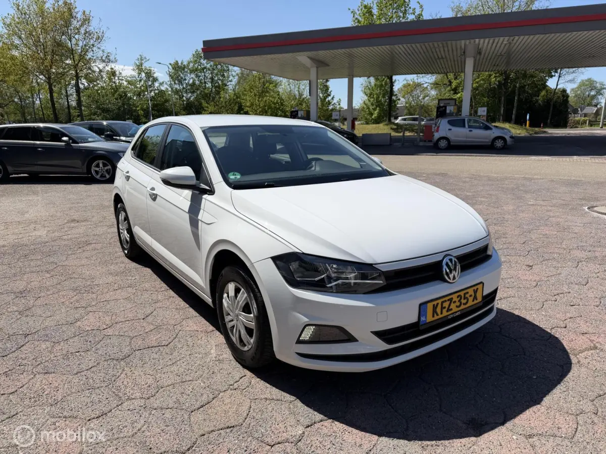 1.0MPI Edition | Airco | Cruise | LED | Mmedia + BT