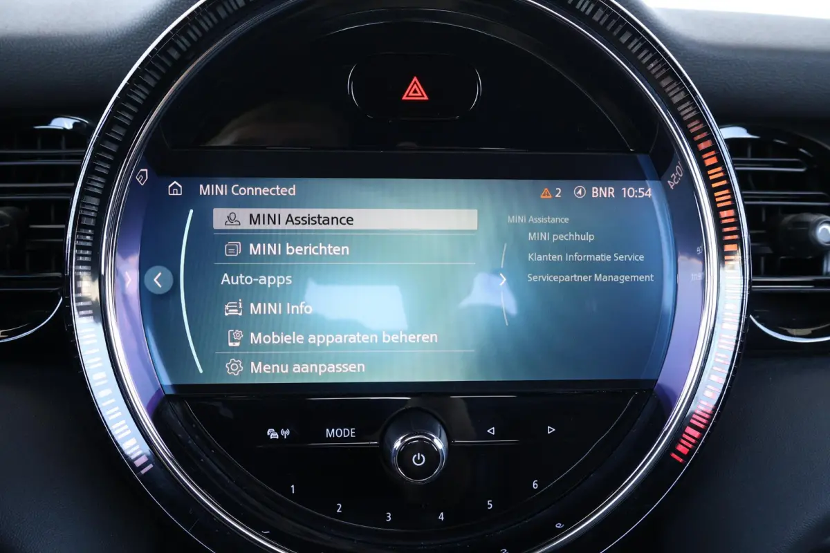 2.0 S John Cooper Works Comfort Access / Cruise Control / Navigatie / Stoelverwarming