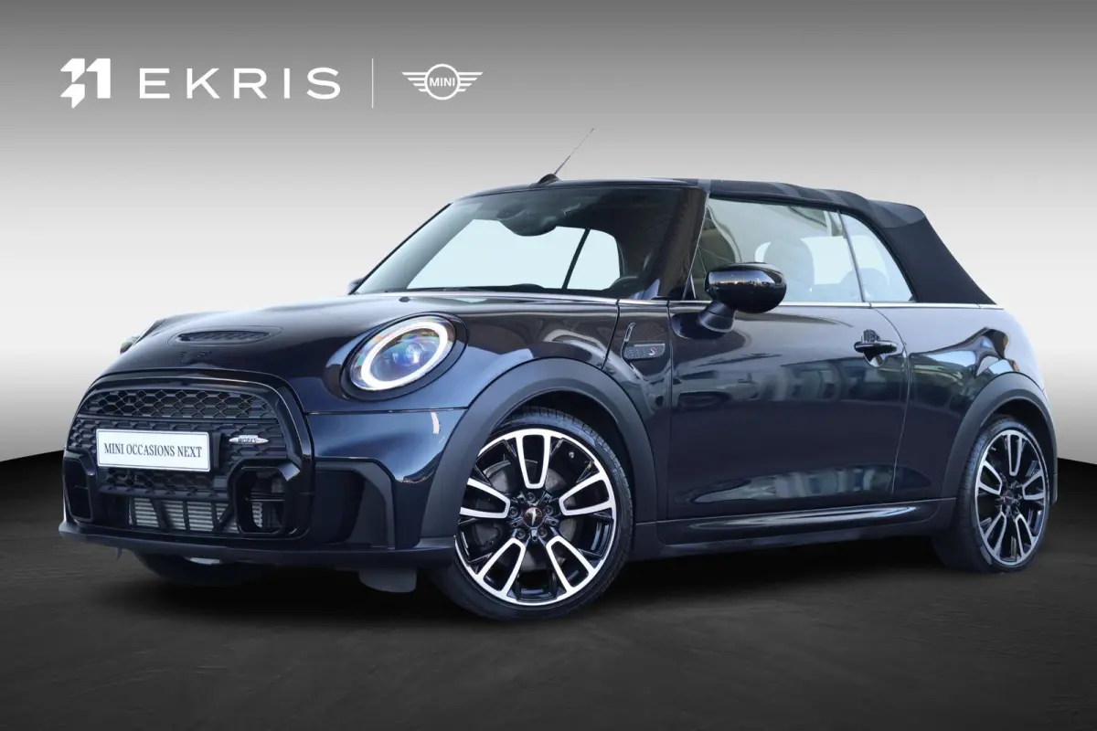 2.0 S John Cooper Works Comfort Access / Cruise Control / Navigatie / Stoelverwarming