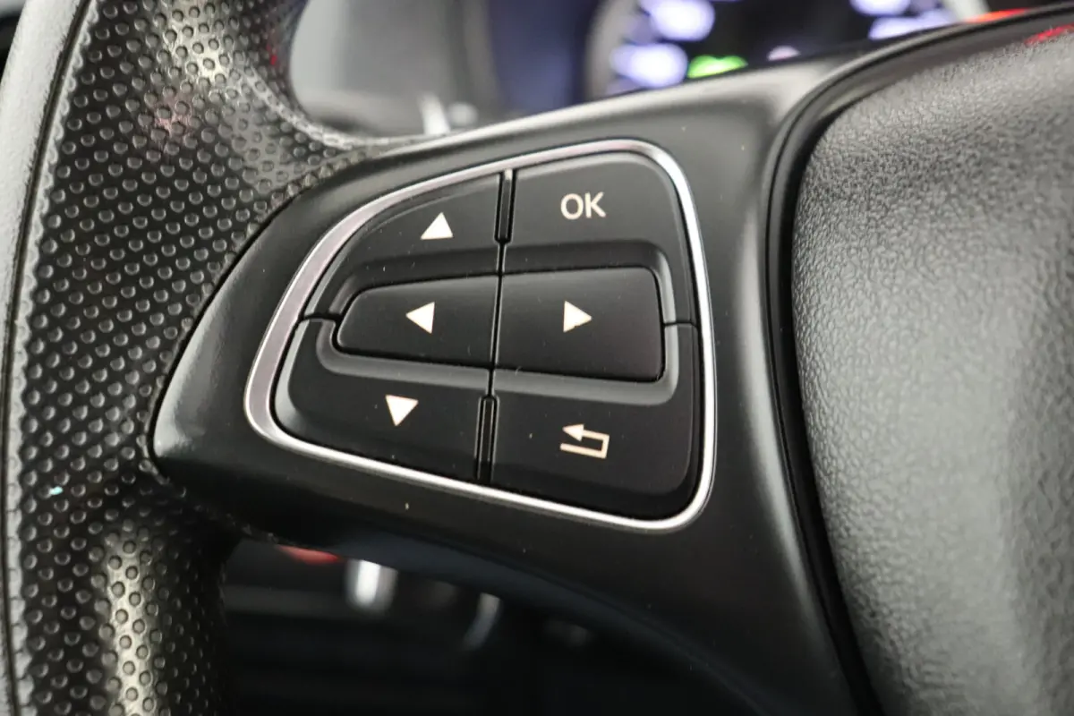 114 CDI Lang Automaat Dubbele Cabine EURO 6 - Airco - Navi - €19.900,- Excl.
