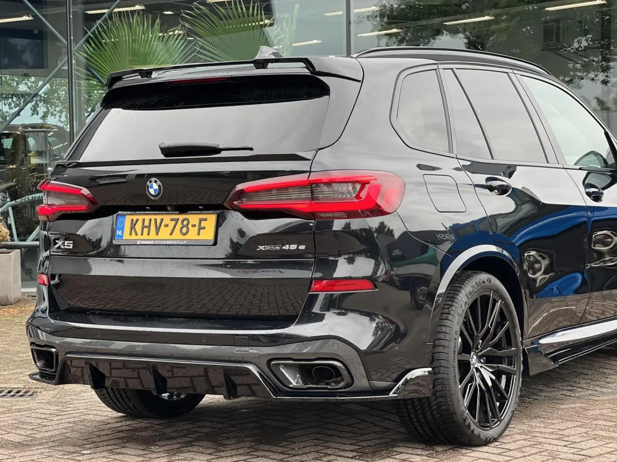 xDrive45e M-SPORT HUD AERO SFEER PANO H&K LASER 360