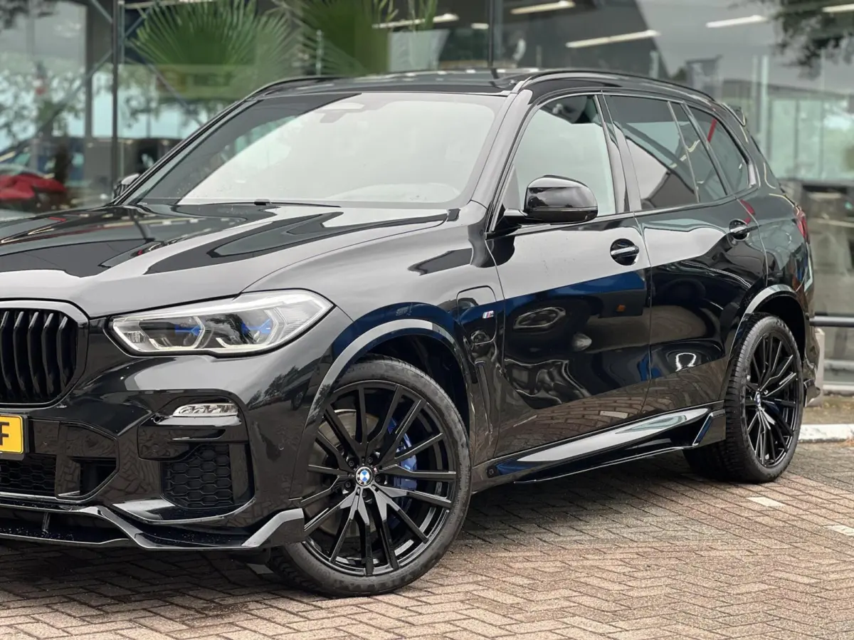 xDrive45e M-SPORT HUD AERO SFEER PANO H&K LASER 360