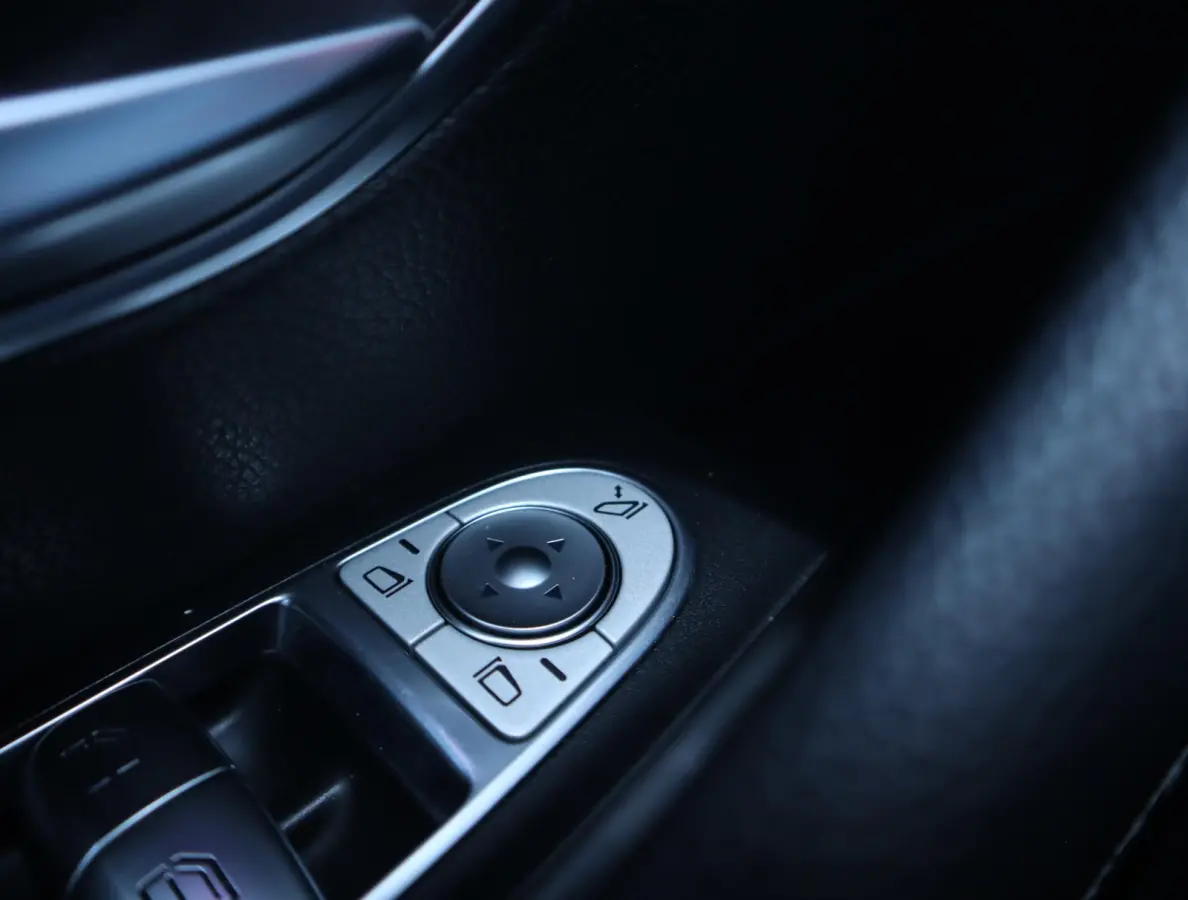 300 de AMG Line | Panoramadak | Leer | Burmester | 360 | Apple Carplay/Android Auto