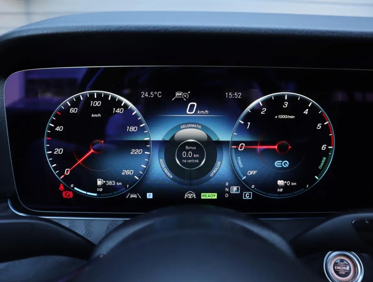 300 de AMG Line | Panoramadak | Leer | Burmester | 360 | Apple Carplay/Android Auto