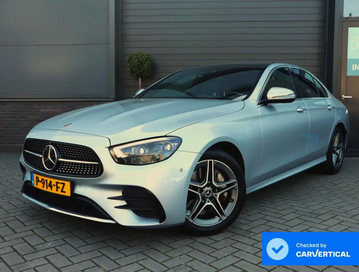 300 de AMG Line | Panoramadak | Leer | Burmester | 360 | Apple Carplay/Android Auto