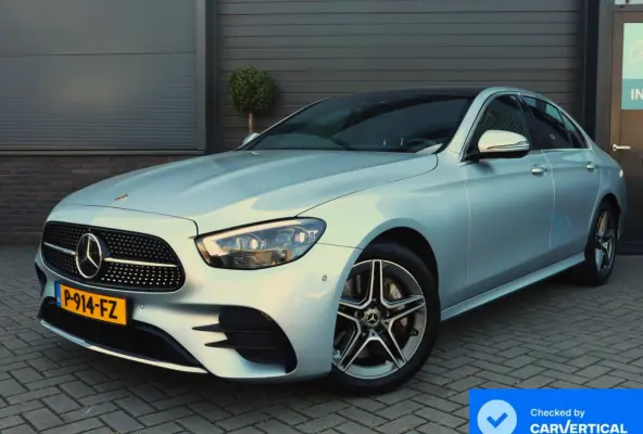300 de AMG Line | Panoramadak | Leer | Burmester | 360 | Apple Carplay/Android Auto