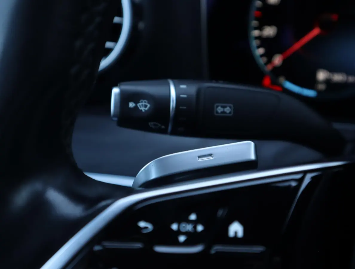 300 de AMG Line | Panoramadak | Leer | Burmester | 360 | Apple Carplay/Android Auto