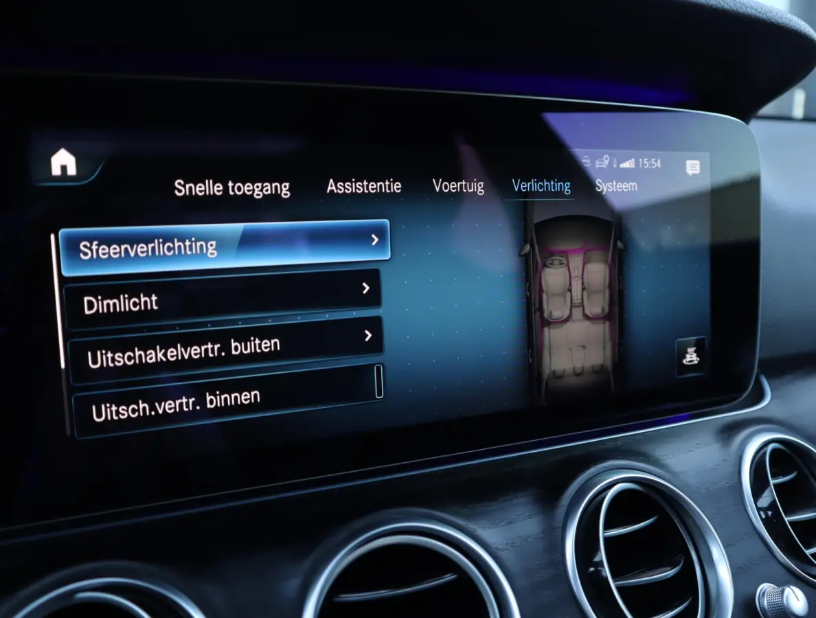 300 de AMG Line | Panoramadak | Leer | Burmester | 360 | Apple Carplay/Android Auto