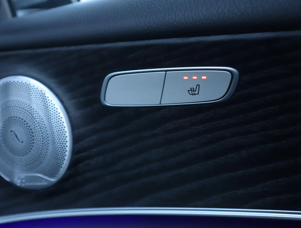 300 de AMG Line | Panoramadak | Leer | Burmester | 360 | Apple Carplay/Android Auto