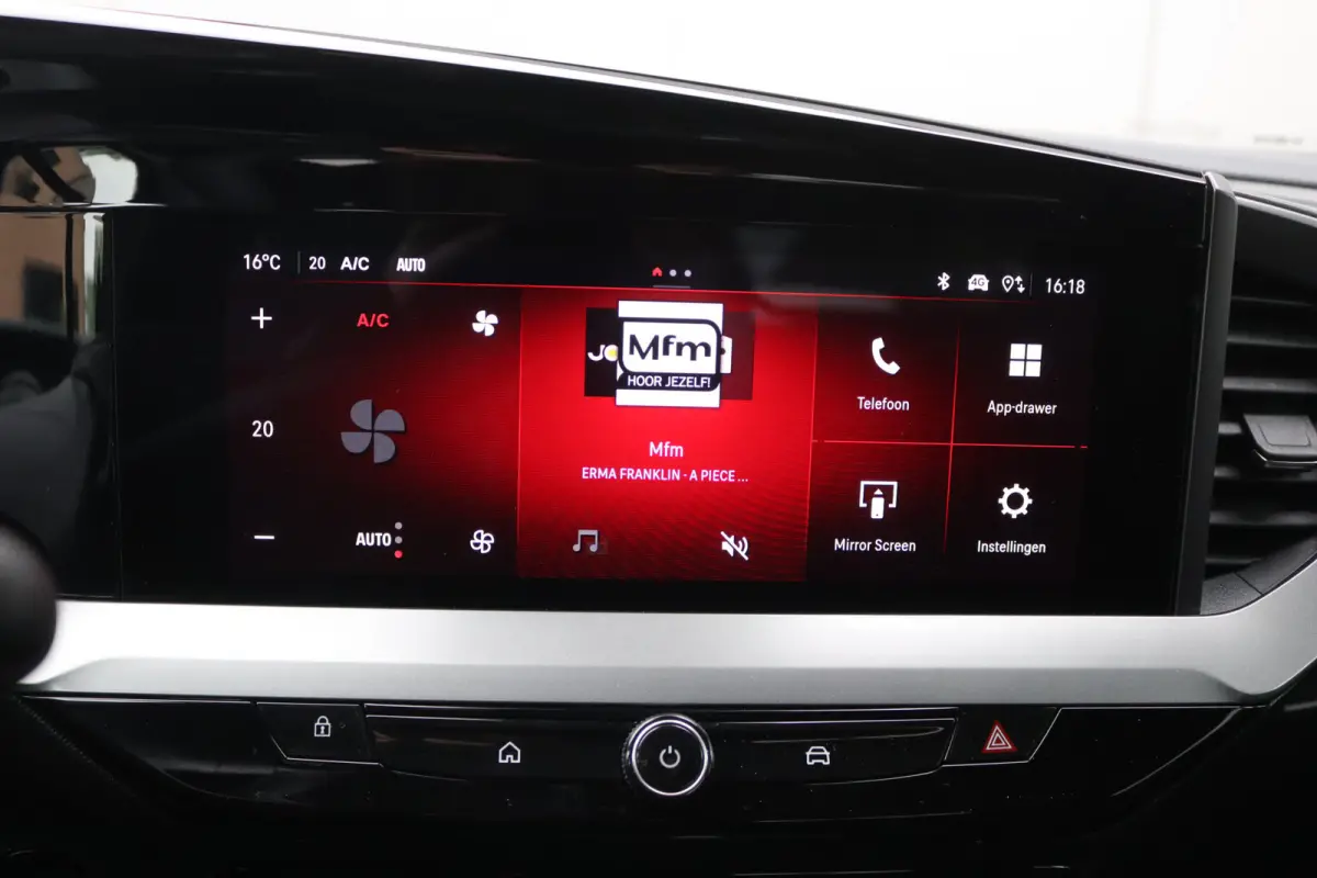 1.2 Turbo 130PK Automaat GS Facelift/Gr.-navigatie/Matrix-LED/Stoel-stuurverwarming/Adapt.-cruise
