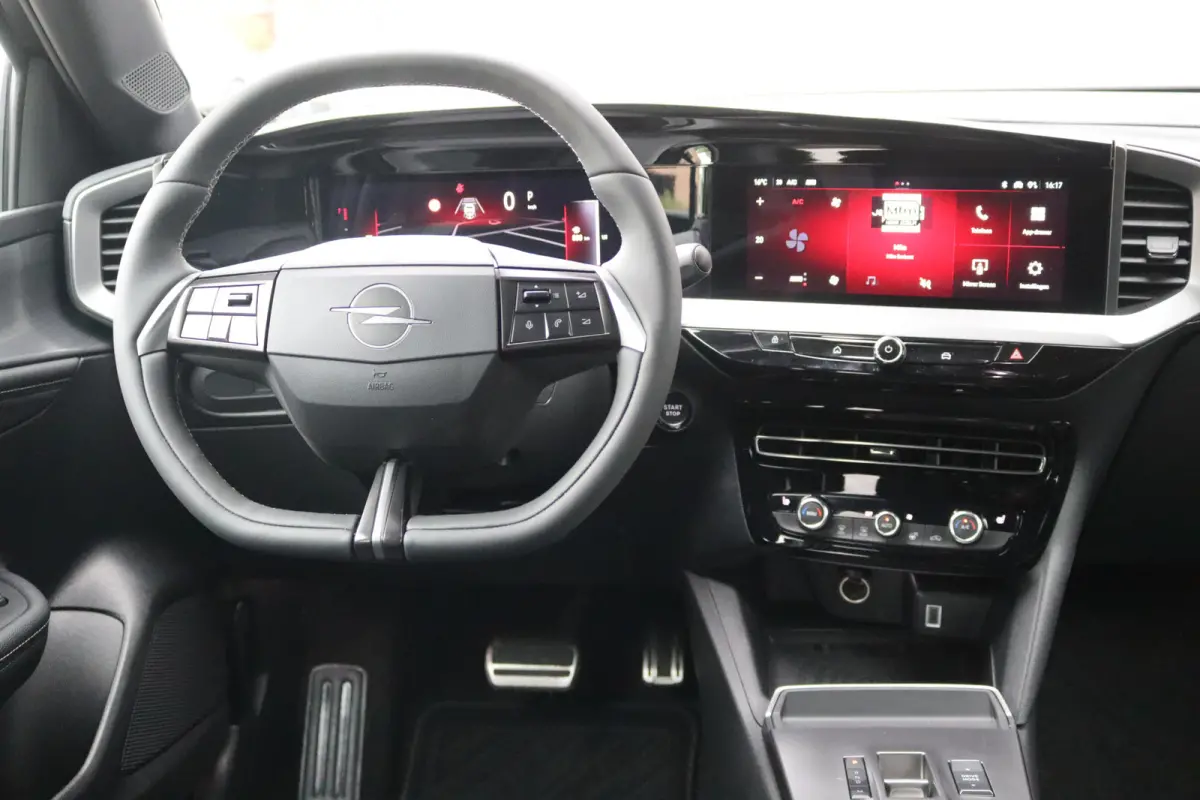 1.2 Turbo 130PK Automaat GS Facelift/Gr.-navigatie/Matrix-LED/Stoel-stuurverwarming/Adapt.-cruise