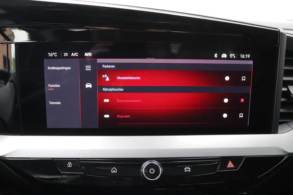 1.2 Turbo 130PK Automaat GS Facelift/Gr.-navigatie/Matrix-LED/Stoel-stuurverwarming/Adapt.-cruise