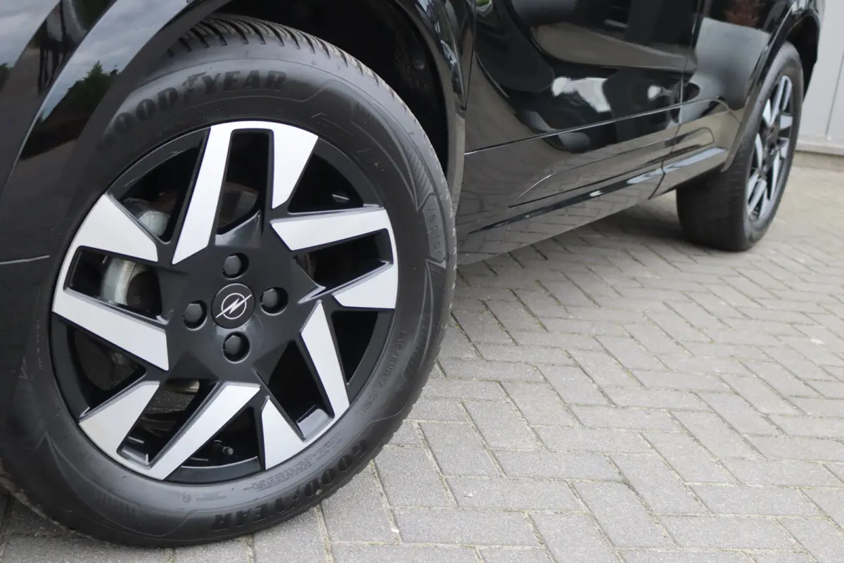 1.2 Turbo 130PK Automaat GS Facelift/Gr.-navigatie/Matrix-LED/Stoel-stuurverwarming/Adapt.-cruise