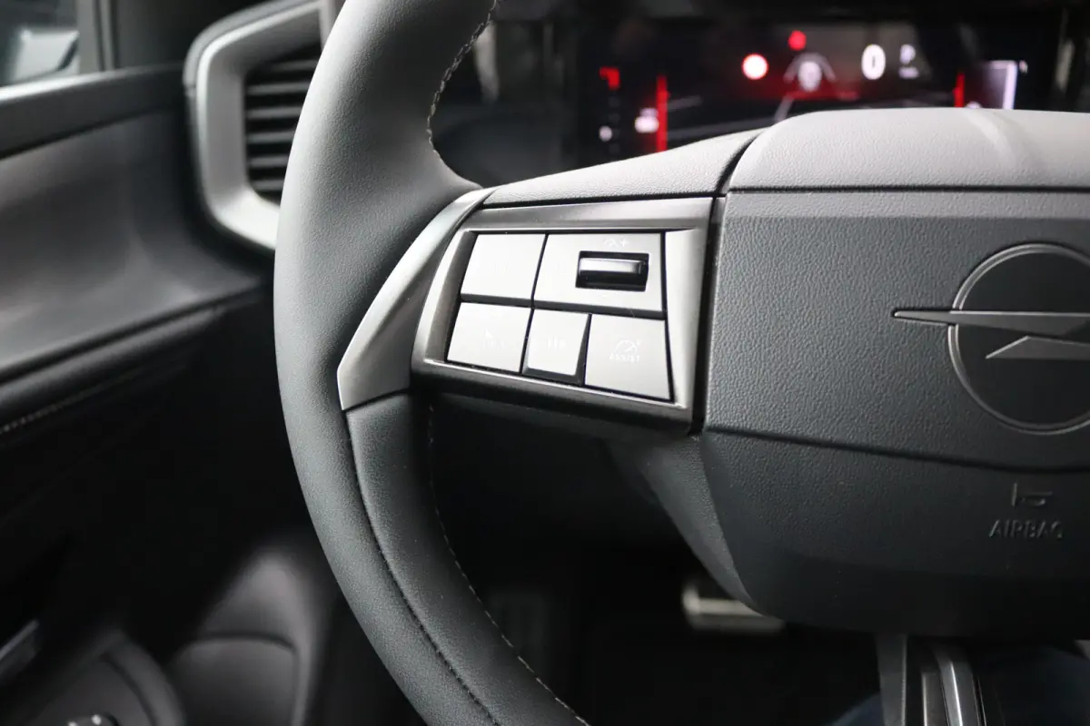 1.2 Turbo 130PK Automaat GS Facelift/Gr.-navigatie/Matrix-LED/Stoel-stuurverwarming/Adapt.-cruise