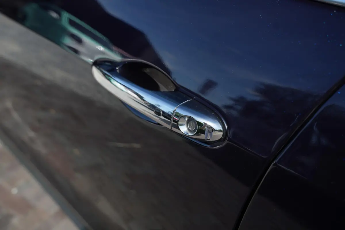 3.0 V6 D Luxe Leder Stoelvent. Navi Memory Metallic Camera 20”LM