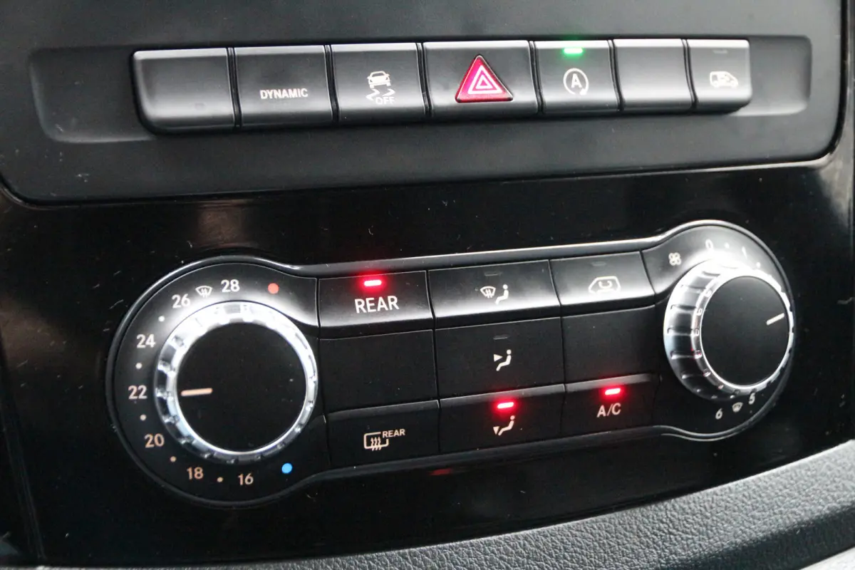 119 CDI | Aut. | DC | 4Matic / 4x4 | Elektr. schuifdeur | Standkachel | Airco..