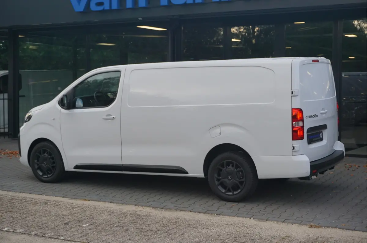 2.0D 180PK Automaat L3H1 BPM VRIJ!! Navi, Cam, Betimmering, Trekhaak!! Nr. 650