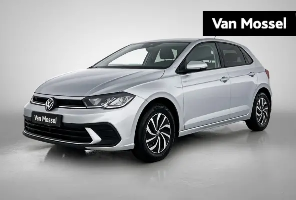 1.0 TSI Life Edition 95 PK | Achteruitrij camera | Climate control | Apple Carplay | Parkeersensoren achter | Navigatie | 15" Lichtmetalen velgen | LED koplampen | Android Auto | Telefoon dr