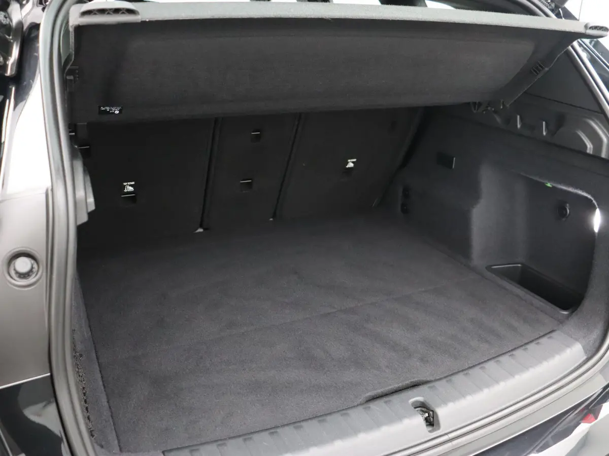 xDrive25e M Sportpakket | Premium Pack | SoH 100% | Comfort Access | Parking Assistant | 18''