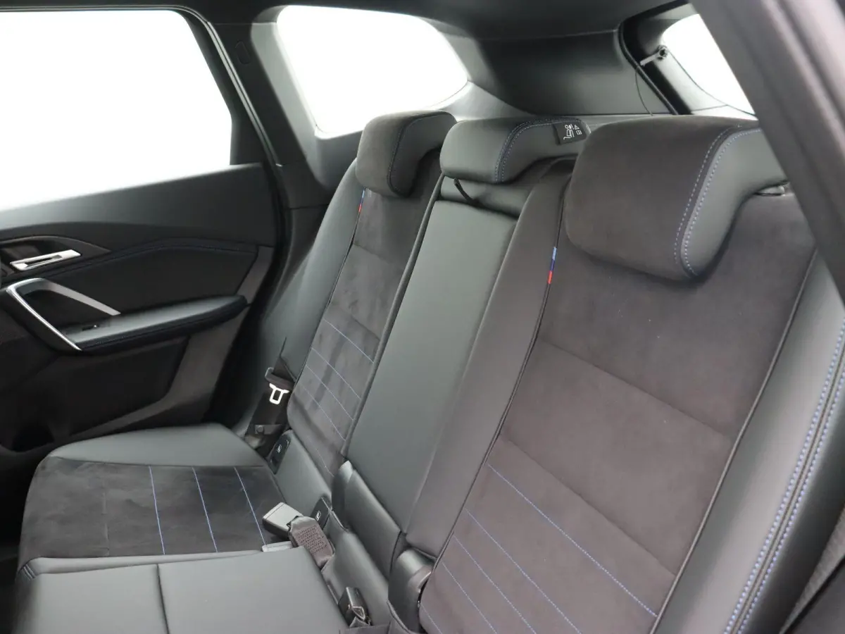 xDrive25e M Sportpakket | Premium Pack | SoH 100% | Comfort Access | Parking Assistant | 18''