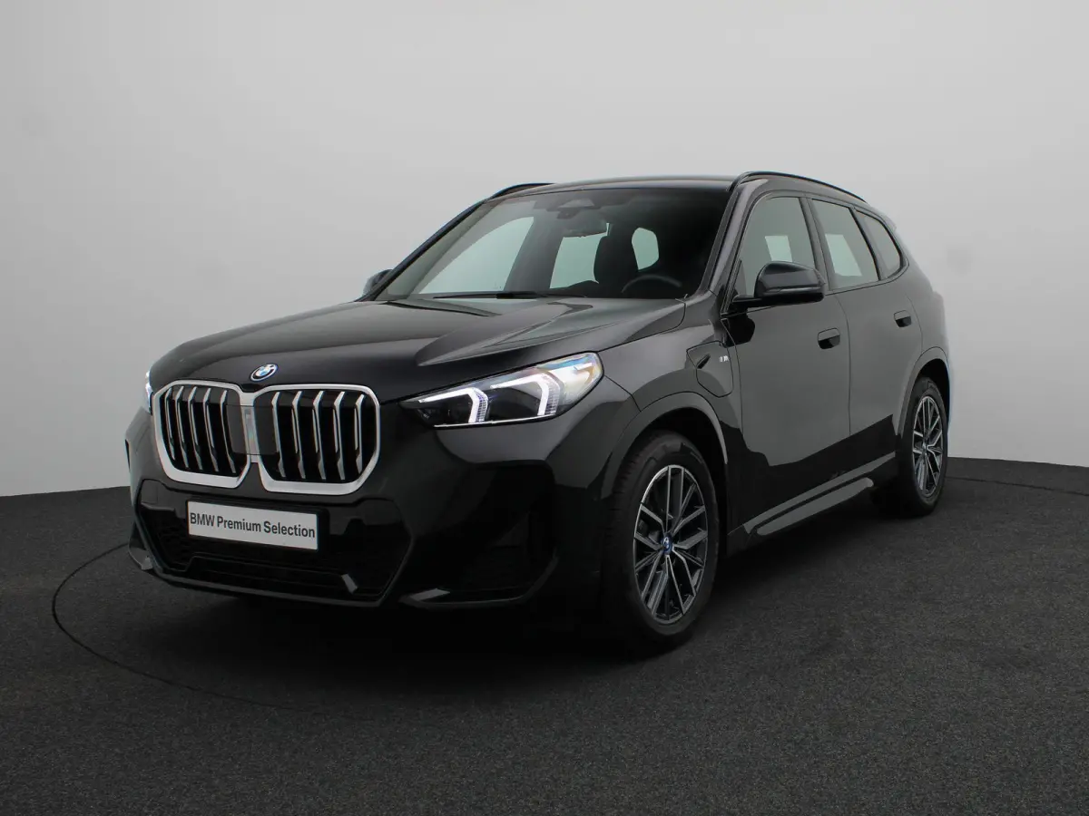xDrive25e M Sportpakket | Premium Pack | SoH 100% | Comfort Access | Parking Assistant | 18''