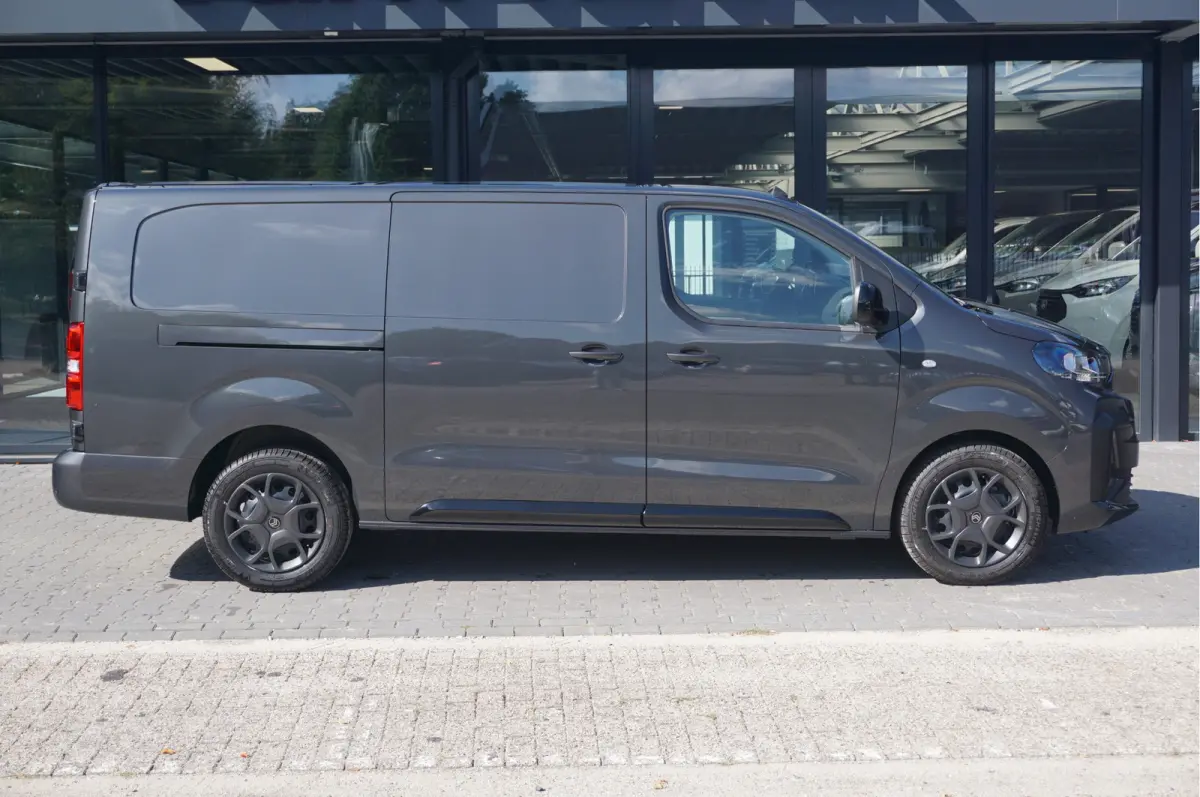 2.0D 180PK EAT8 Automaat L3H1 BPM VRIJ!! Navi, Camera, Airco, Cruise, 2x Schuifdeur!! Nr. 01*