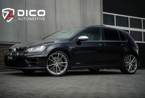 R 2.0 TSI 301 pk 4Motion / Eventuri-Intake/ Pano-Dak/ Dynaudio/ Keyless/ Select-Drive/ Leder/ Sport-Stoelen/ Stoel.Verw/ Apple-Carplay/ 19'' LMV