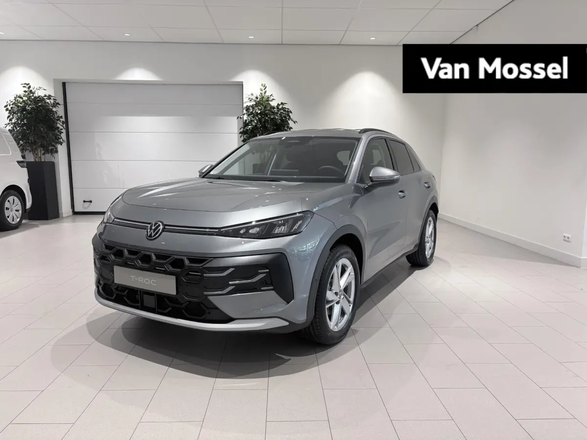 1.5 eTsi Life First Edition 116 PK Automaat | Keyless access | 18" Lichtmetalen velgen | LED koplampen | Apple Carplay | Camera | Android Auto | Climate control | Stoelverwarming | Adaptive 