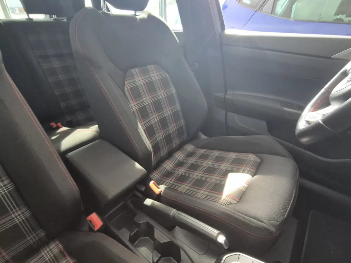 2.0 TSI GTI Navigatie/Schuifdak.