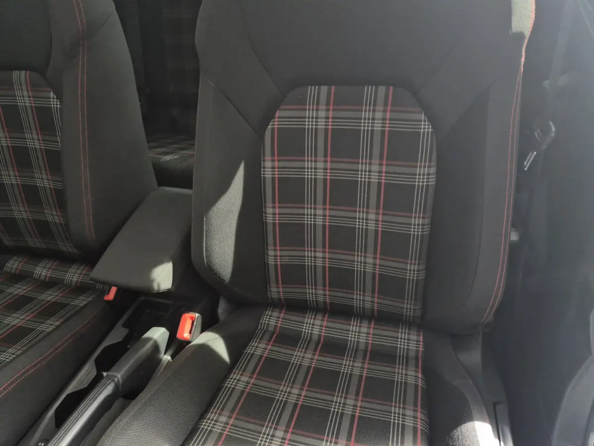 2.0 TSI GTI Navigatie/Schuifdak.