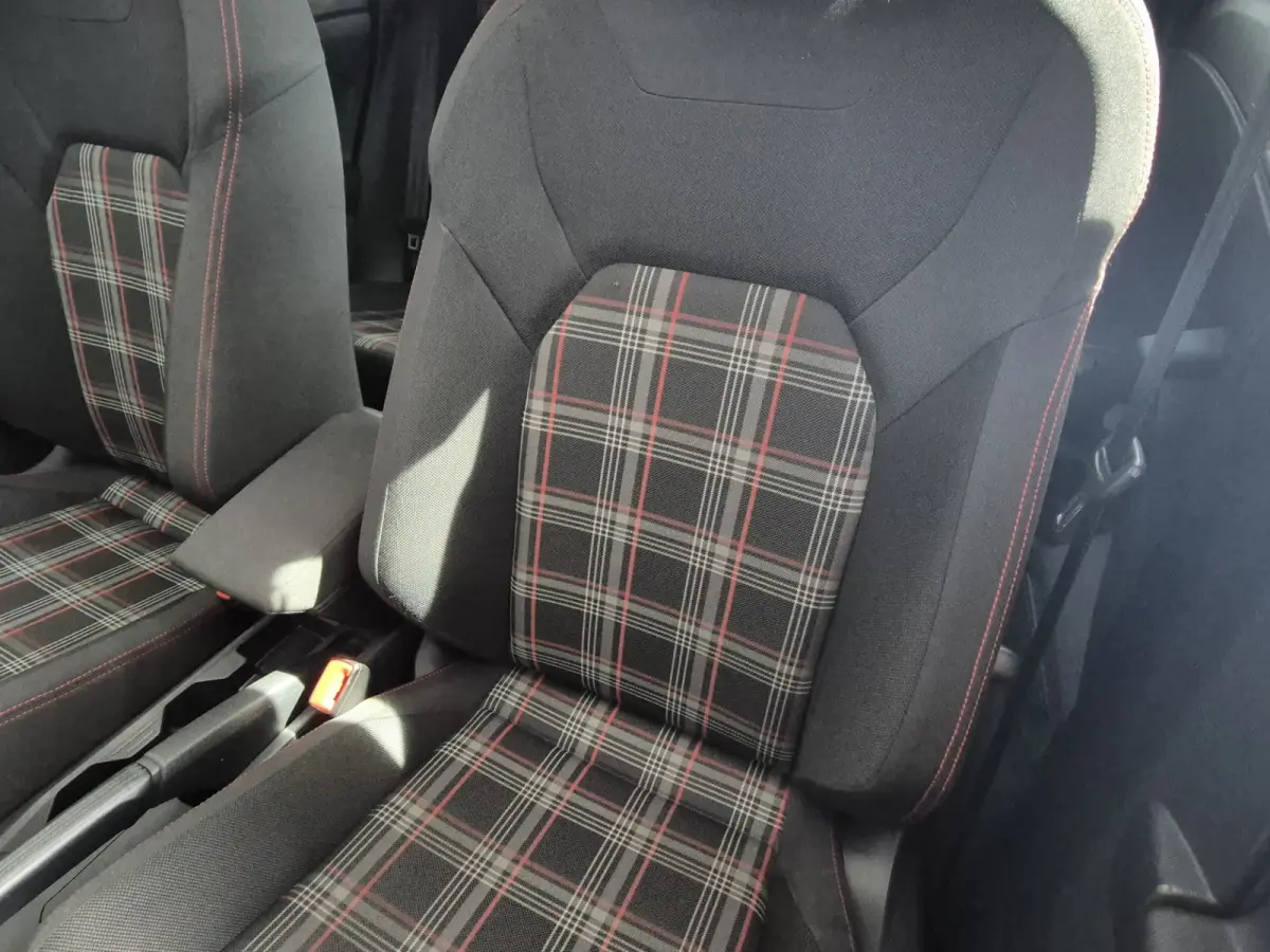 2.0 TSI GTI Navigatie/Schuifdak.